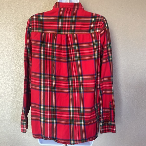 Womens old navy flannel Christmas red! - Picture 3 of 3